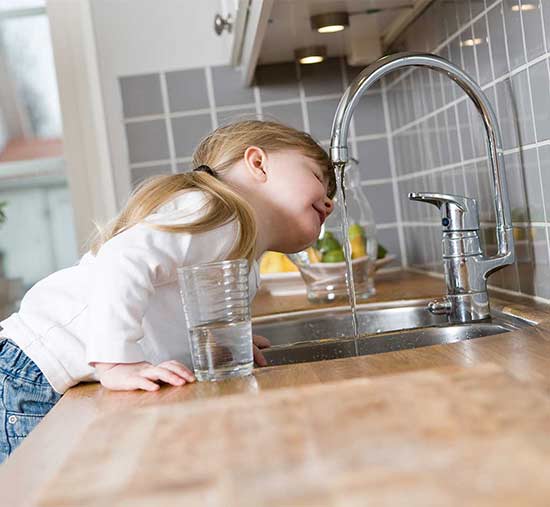 tap-water-filtering